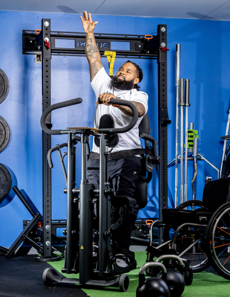 Bipedestación activa y el bipedestador Glider de EasyStand - Rehagirona