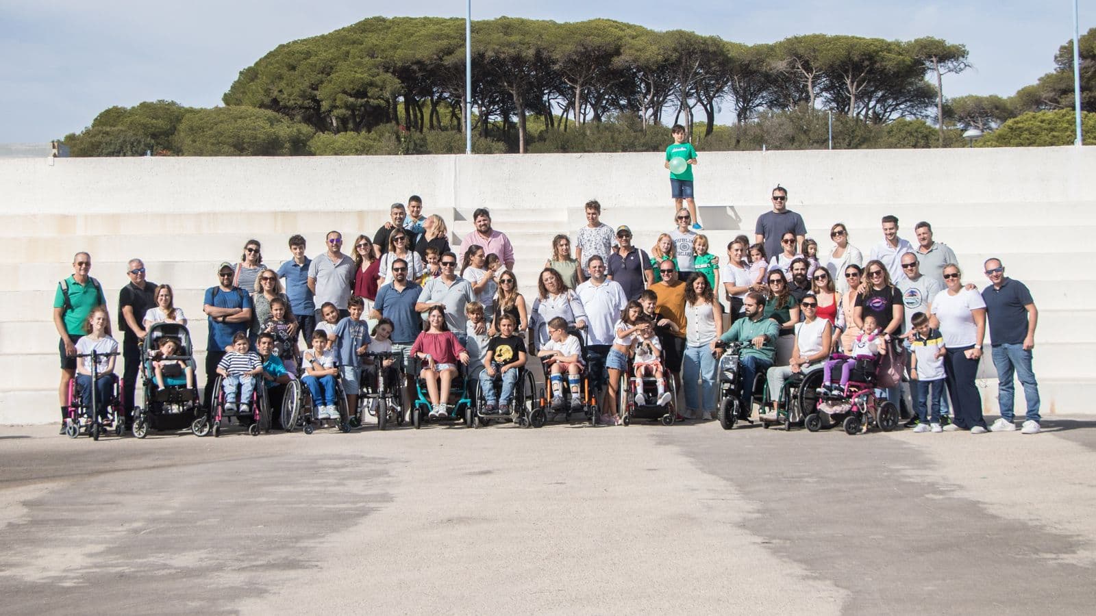 Nos embarcamos por las familias con niños con discapacidad - Rehagirona